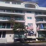 Hm Hotel Lunasol