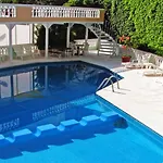 Hotel And Club Aladinos