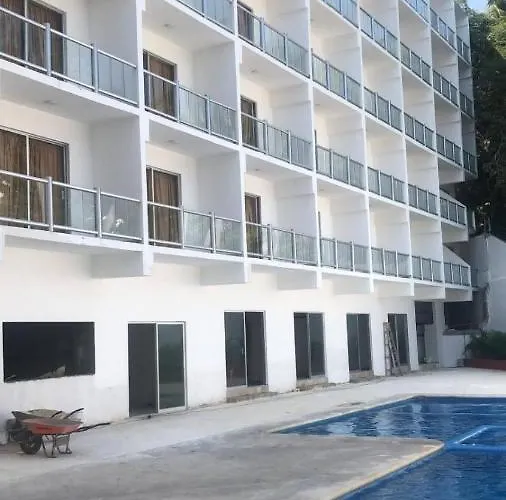 Hm Hotel Rru