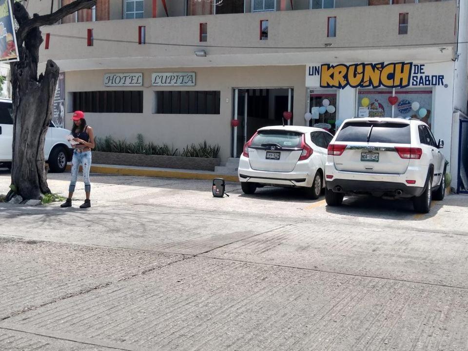 Lupita 2* Acapulco