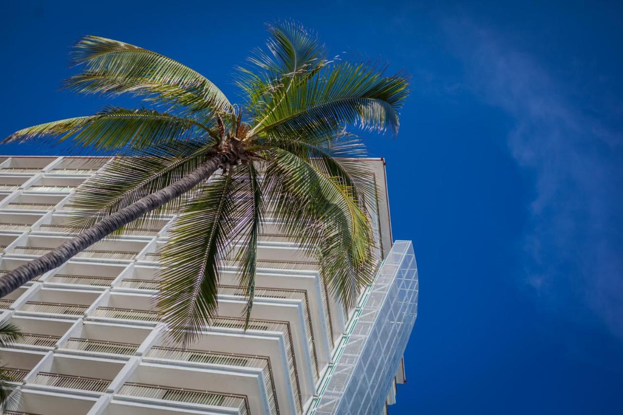 Holiday Inn Resort Acapulco Hotel 3*