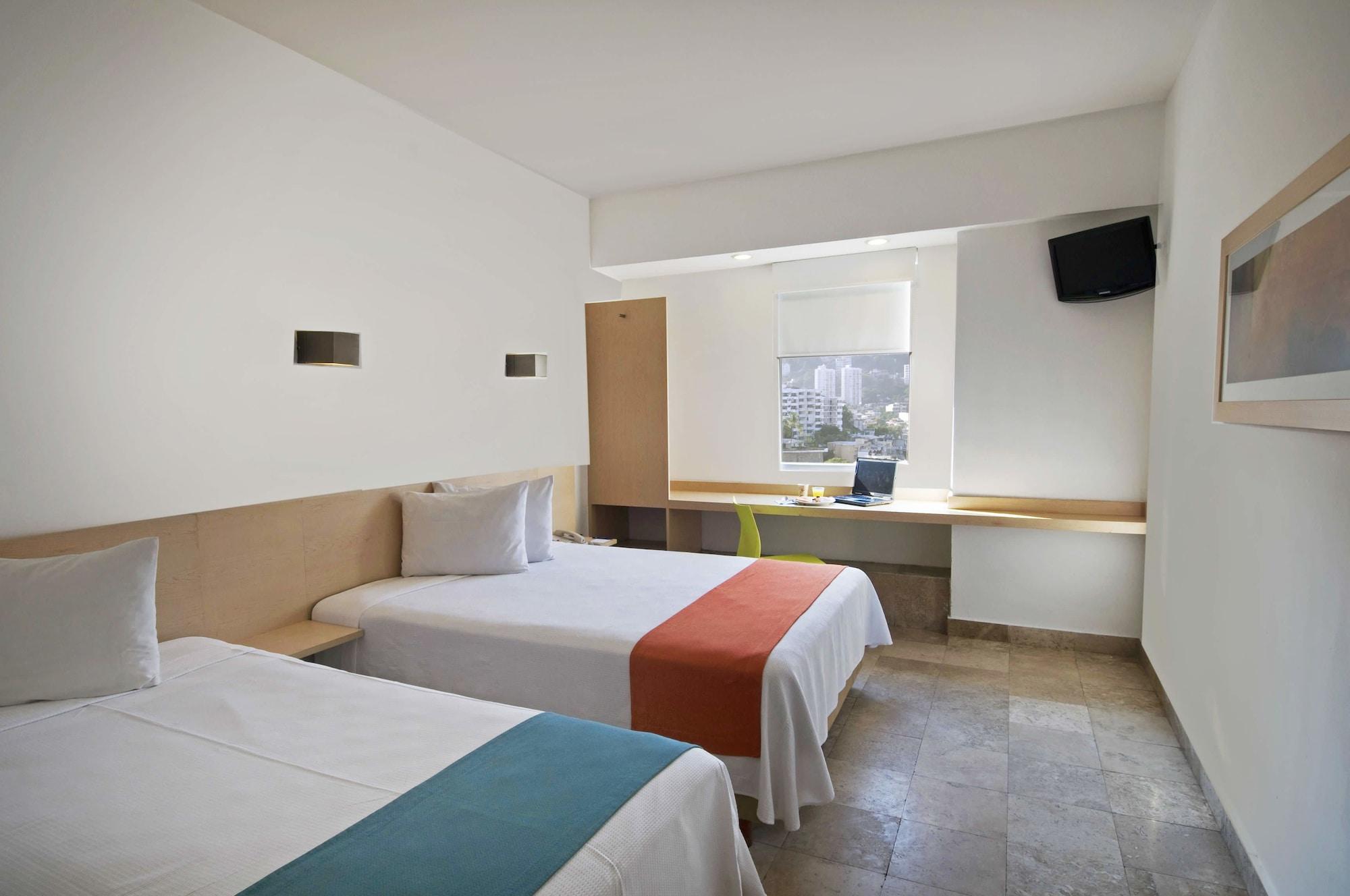 One Costera Acapulco