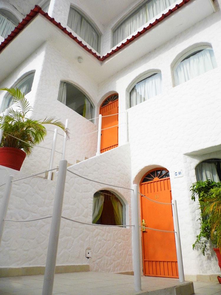 D'cesar 3* Acapulco