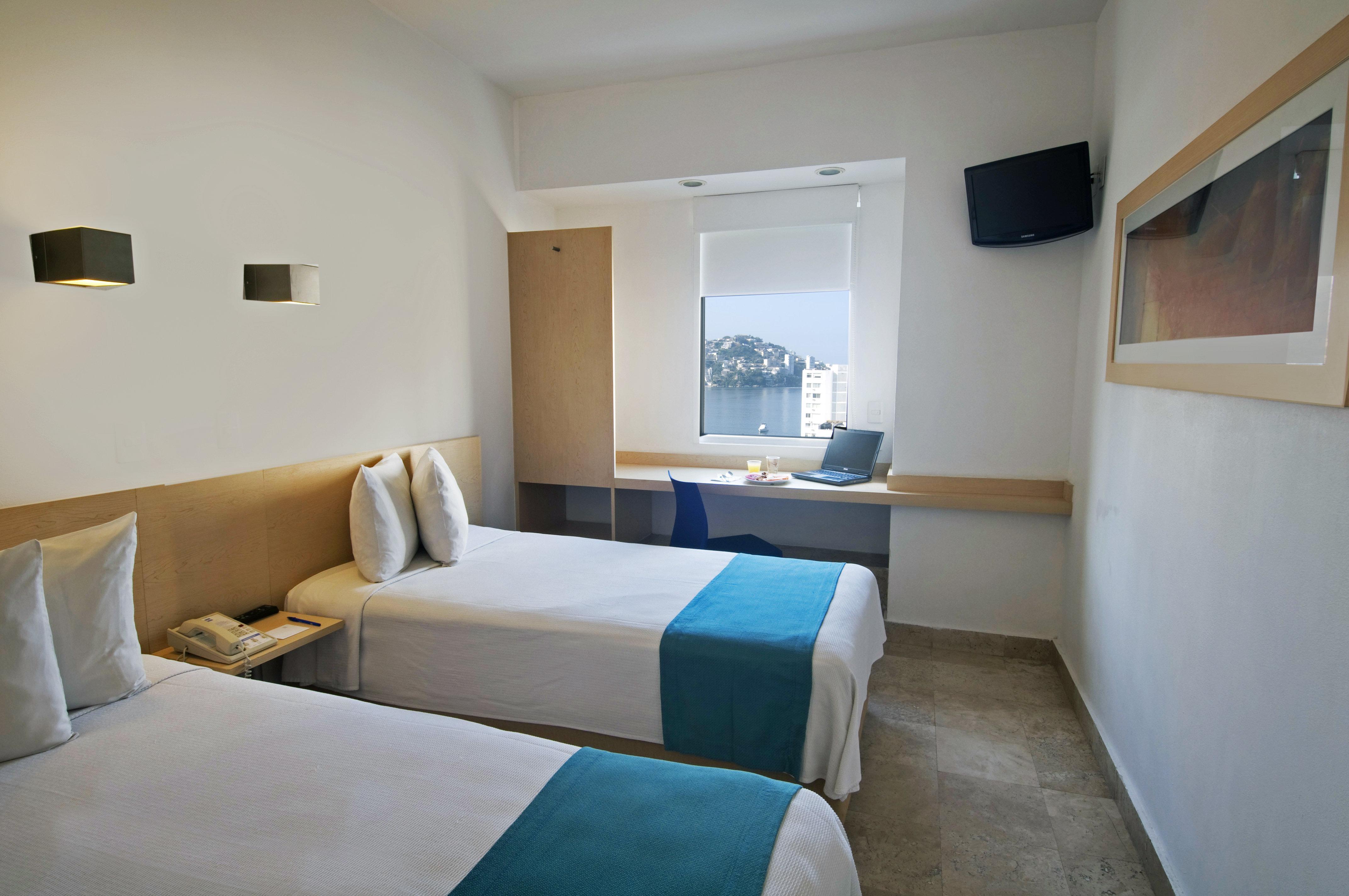 Hotel One Costera Acapulco