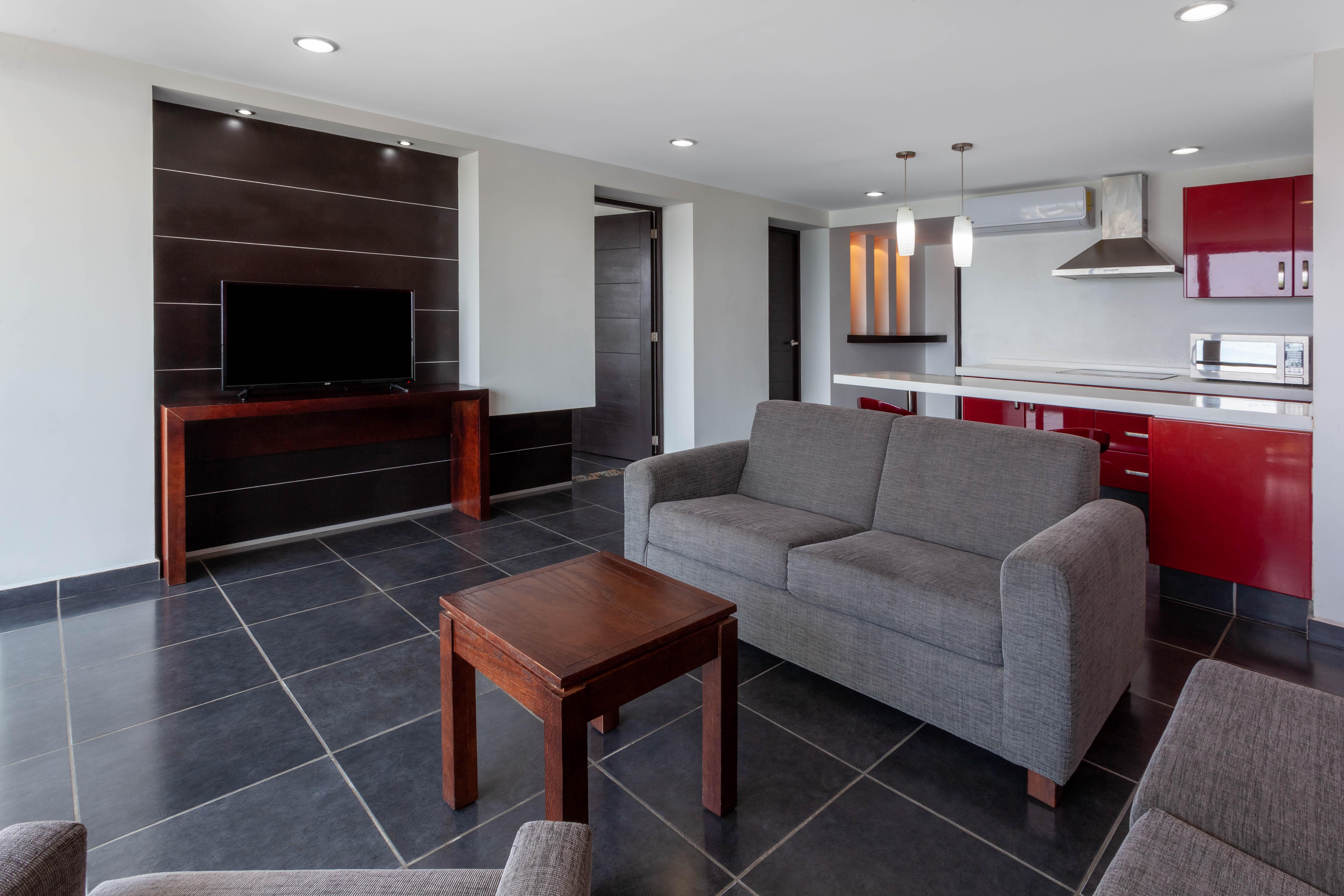 Ramada By Wyndham Hotel&suites