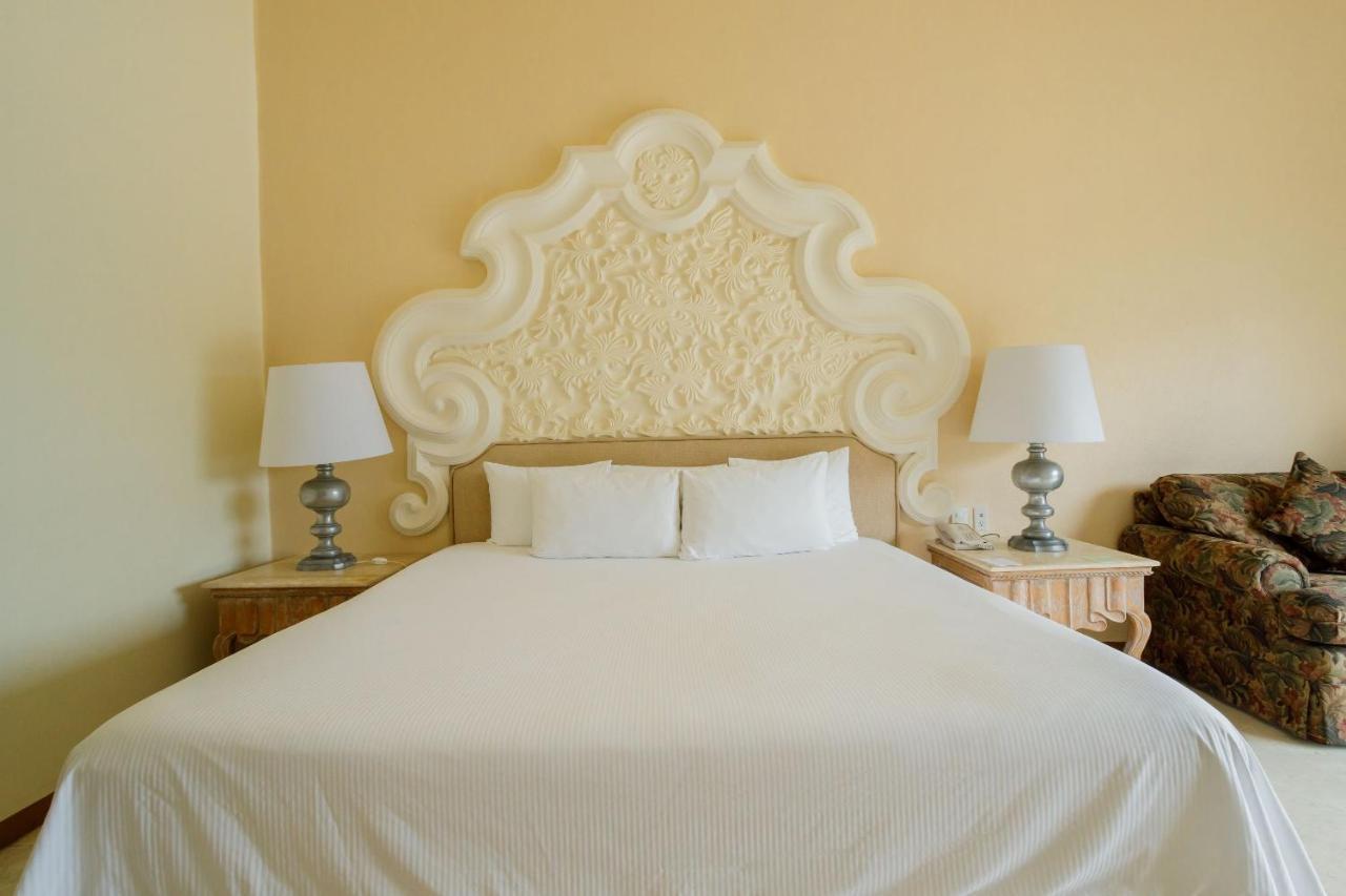 Quinta Real Hotel 5*
