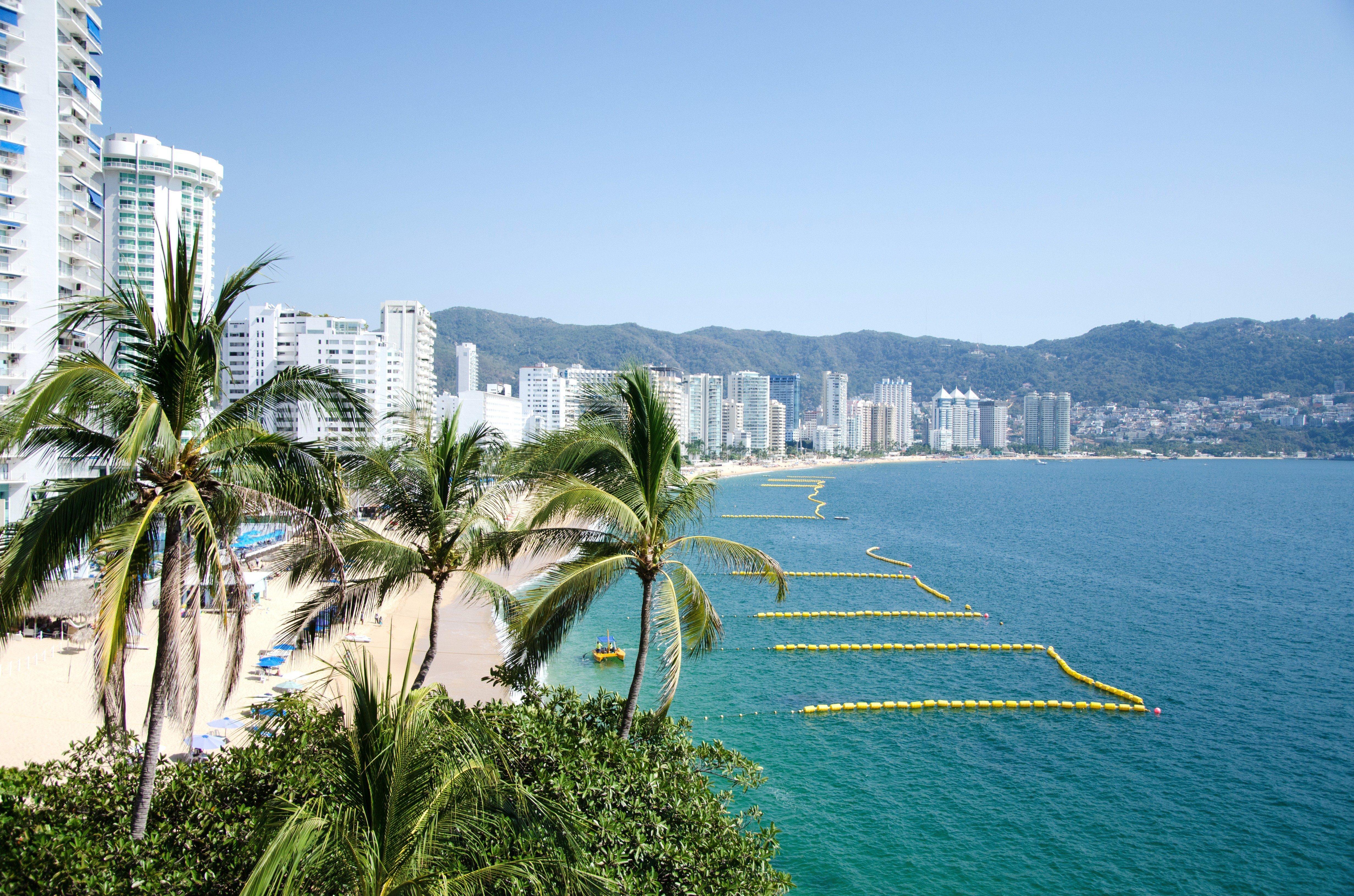 Holiday Inn Resort Acapulco Hotel