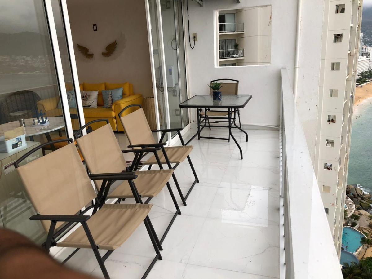 Navy Aparthotel Acapulco