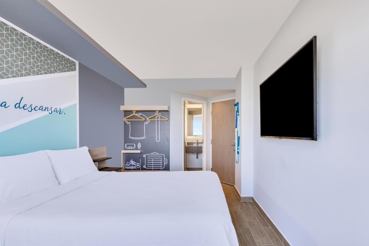 One Costera Hotel