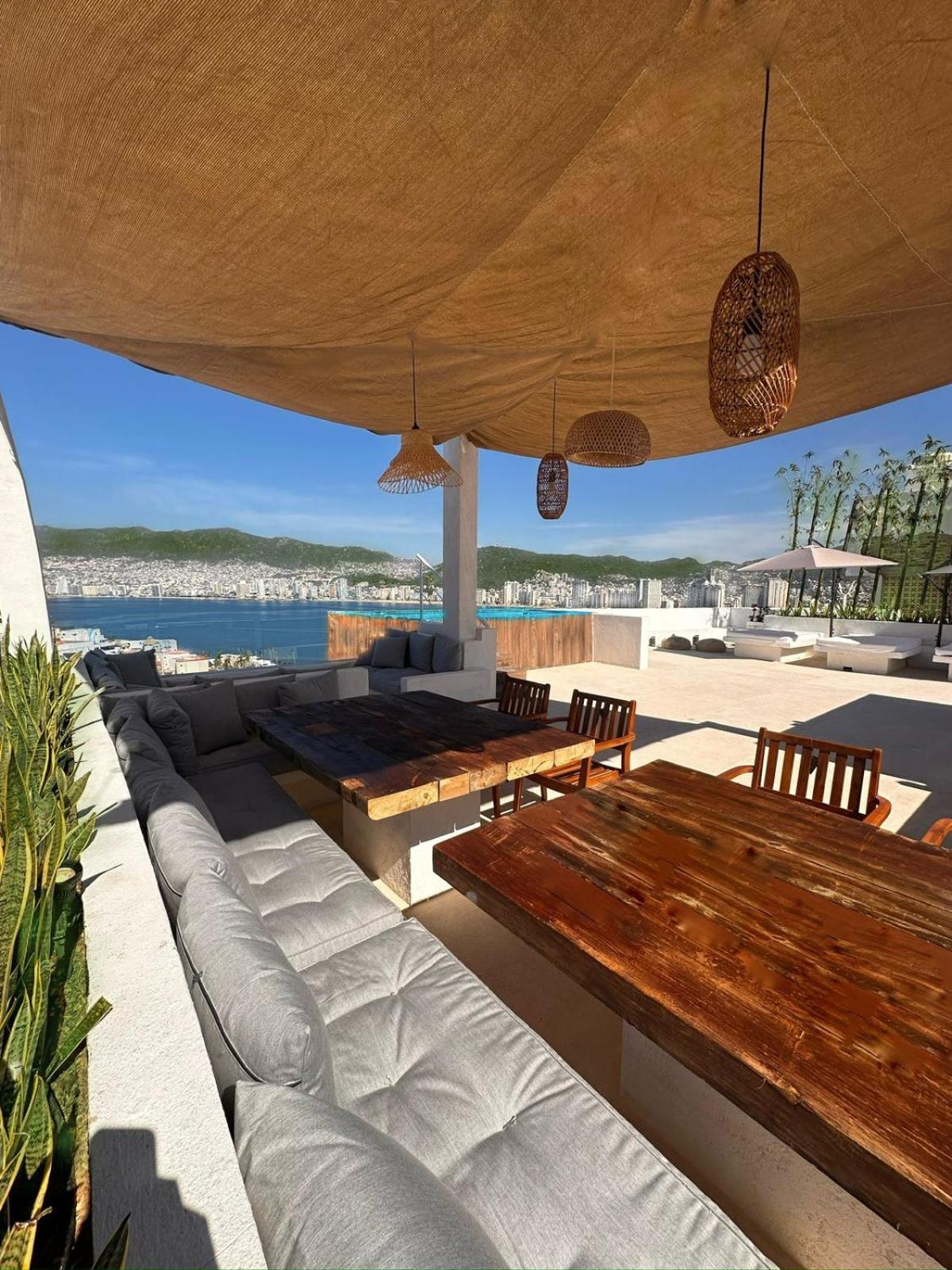 Luxo Casa En Zona Brisas Guitarron Con Vistas Espectaculares Y 2 Albercas Villa *