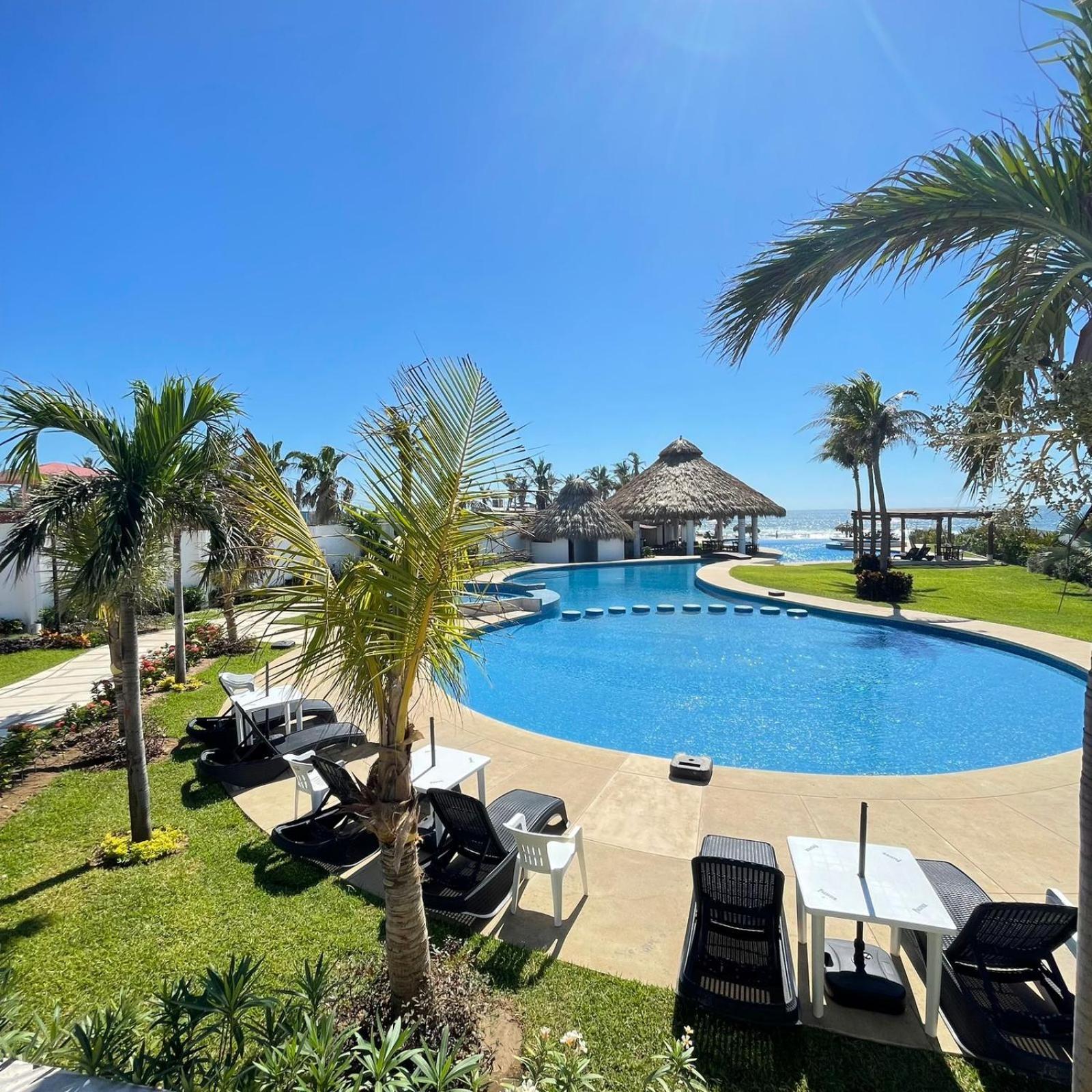 Depa Coral Con Club De Playa Exclusivo Playa Bonfil Diamante Apartment *