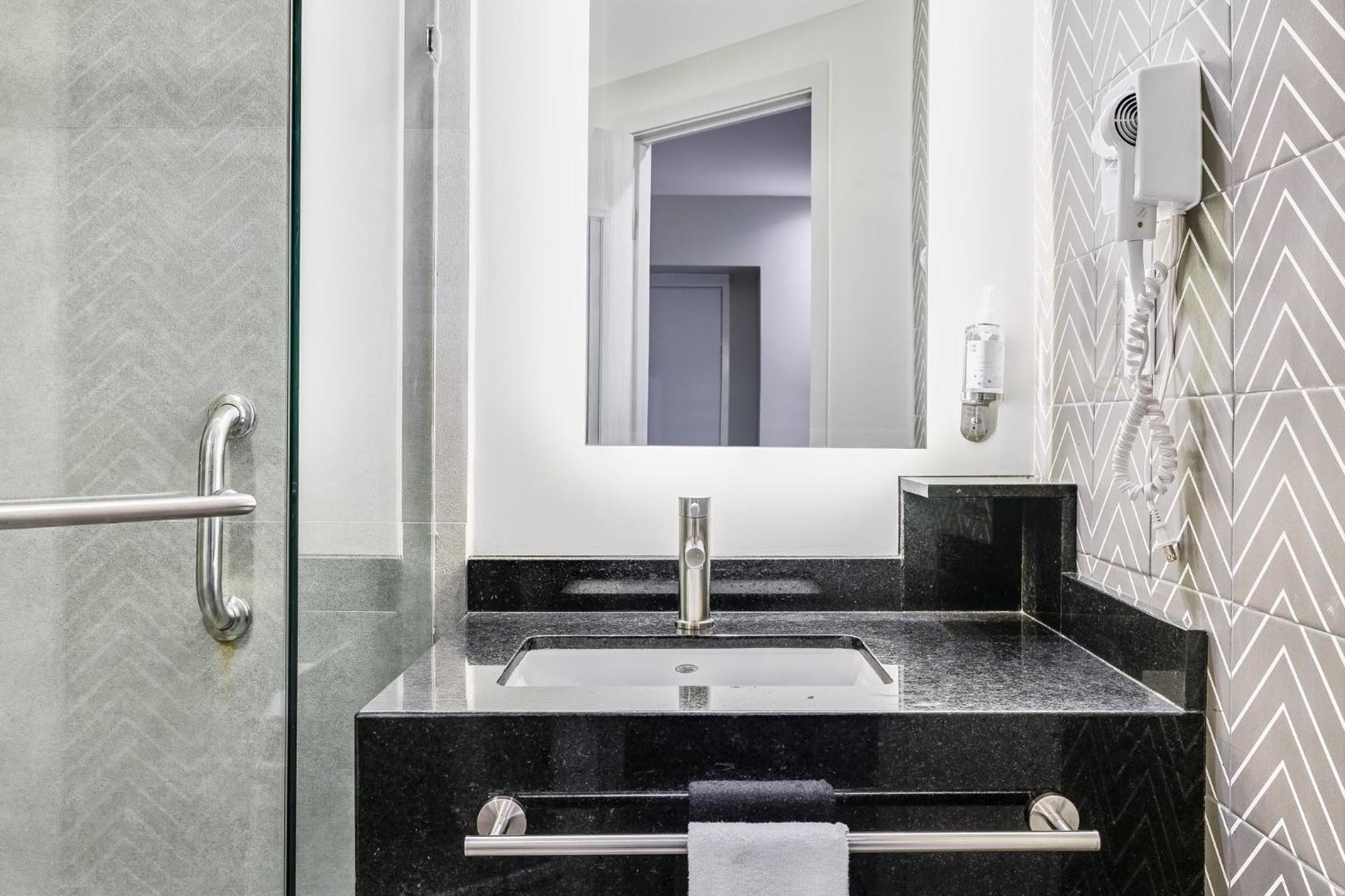 Hotel One Costera