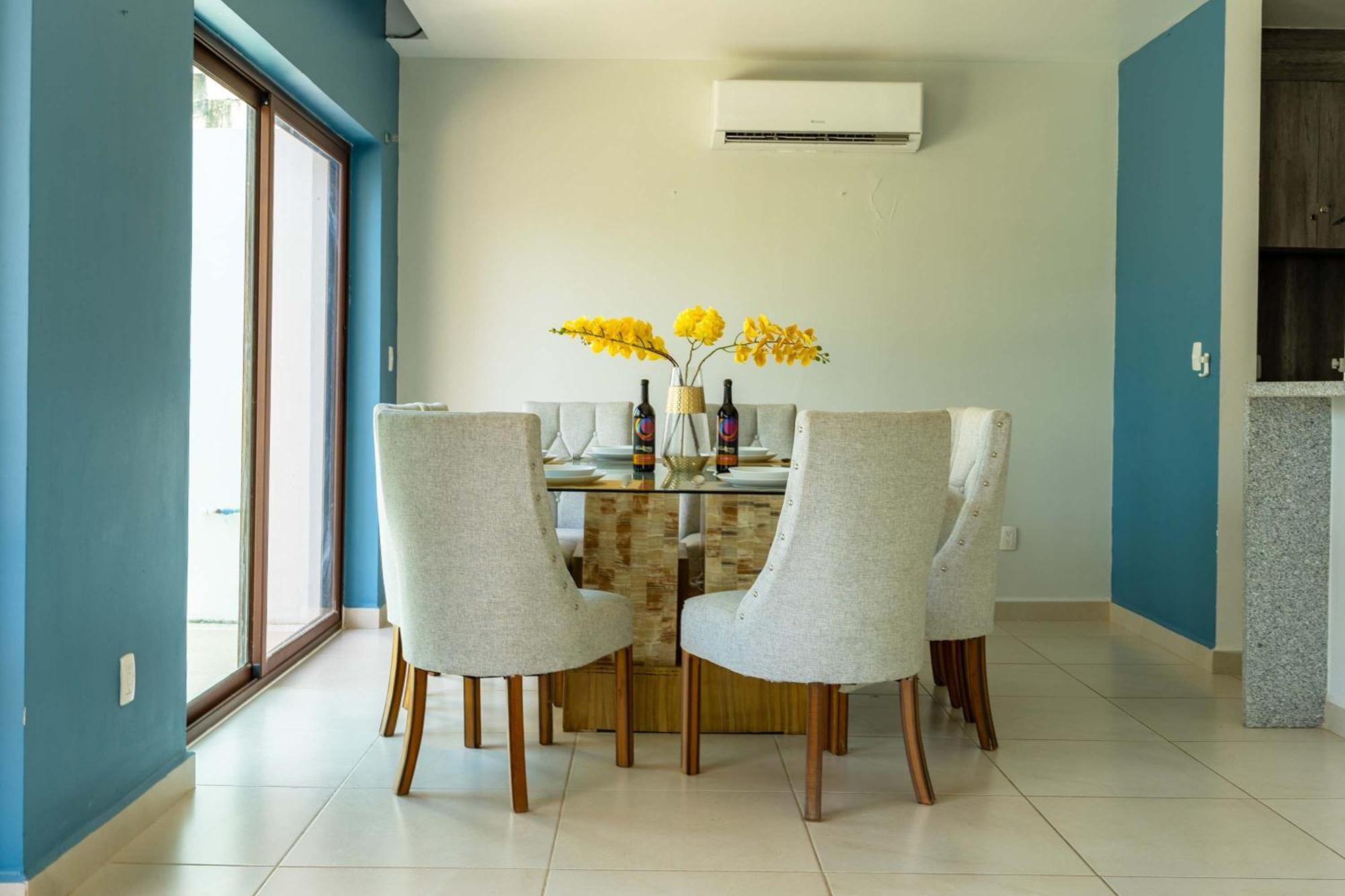 Modern House 3 Bedrooms & Pool Holiday home Acapulco