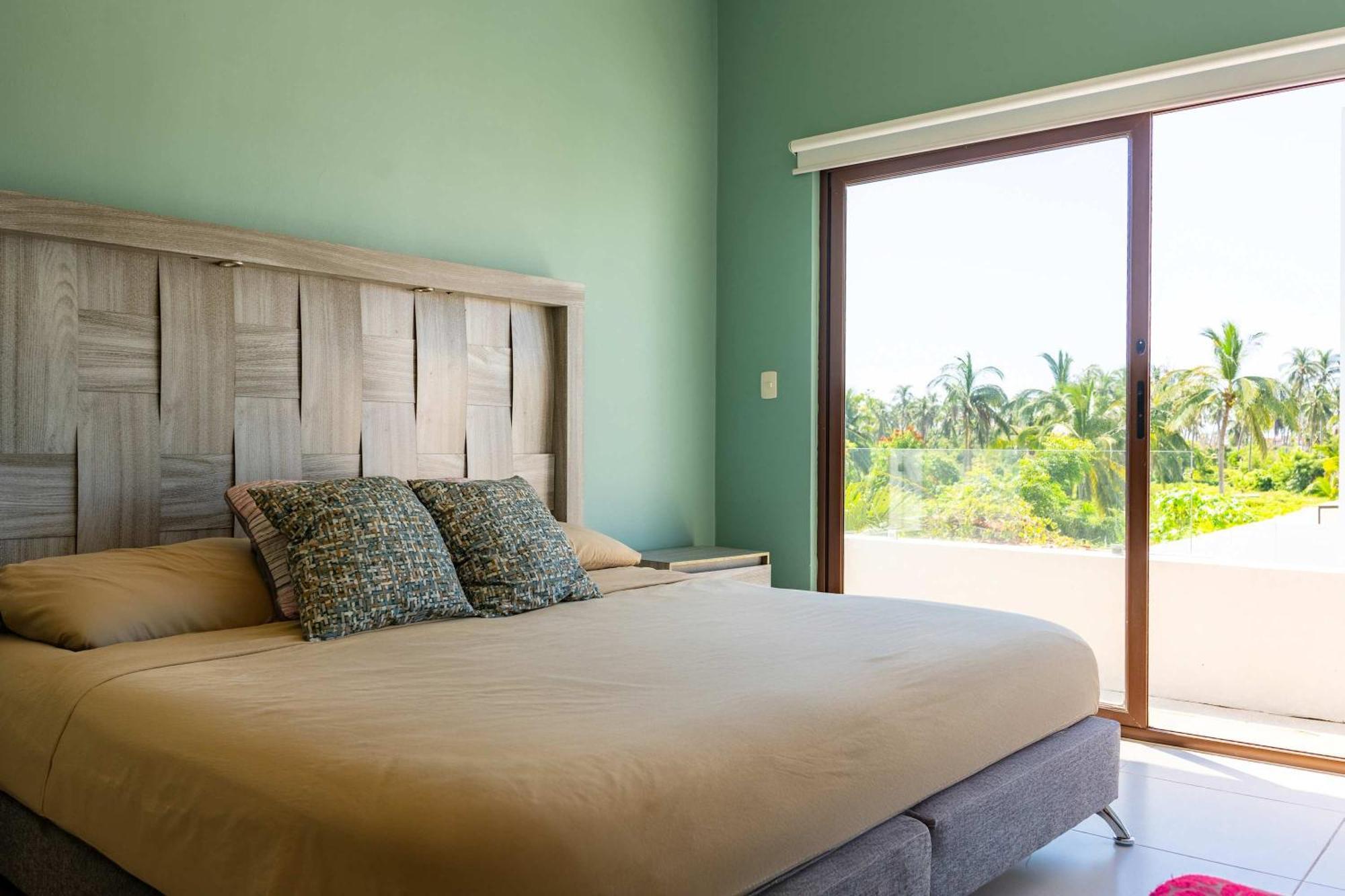 Modern House 3 Bedrooms & Pool