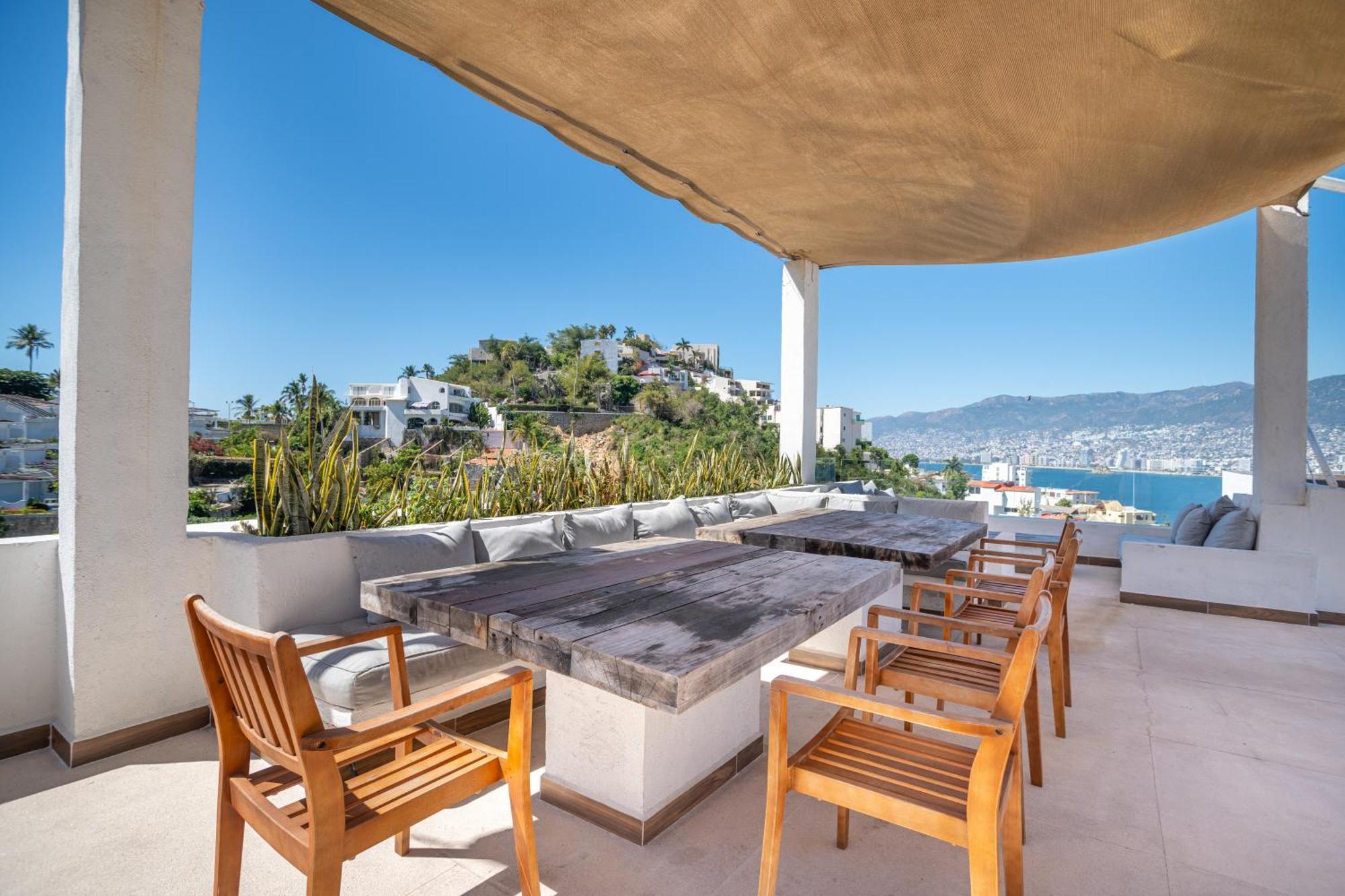 Villa Luxo Casa En Zona Brisas Guitarron Con Vistas Espectaculares Y 2 Albercas Acapulco