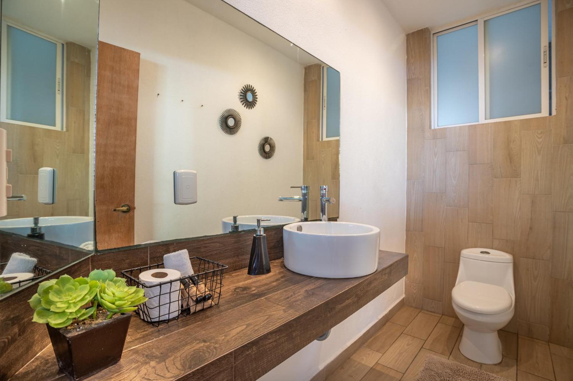 Luxo Casa En Zona Brisas Guitarron Con Vistas Espectaculares Y 2 Albercas