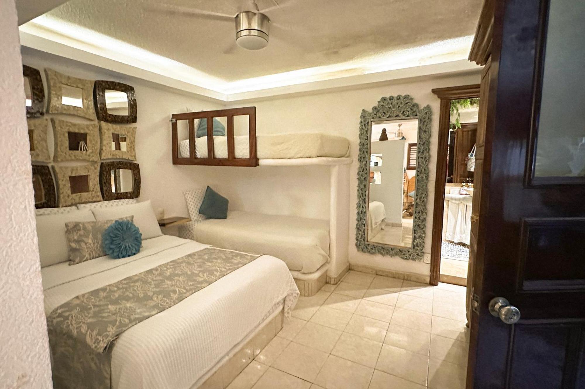 Casa Jaguar & Boutique 4*