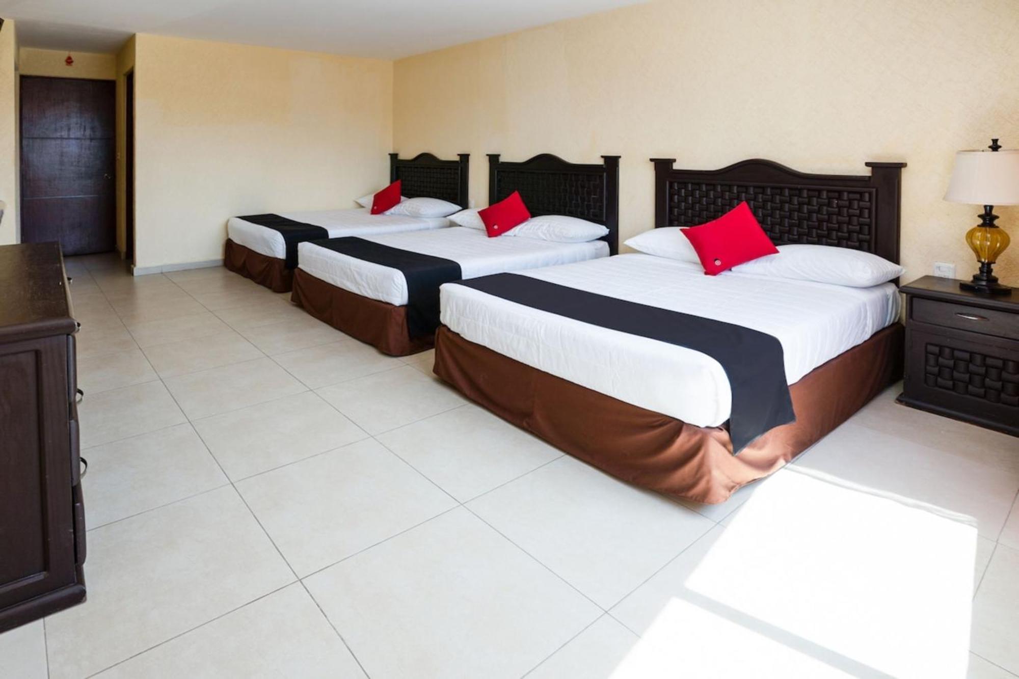 Hotel Capital O Caracoles, 3*