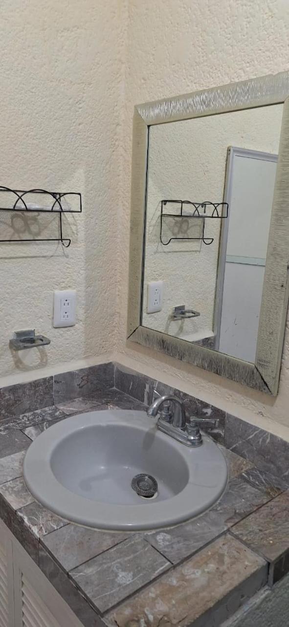 Departamento Con Alberca En Costa Azul, *