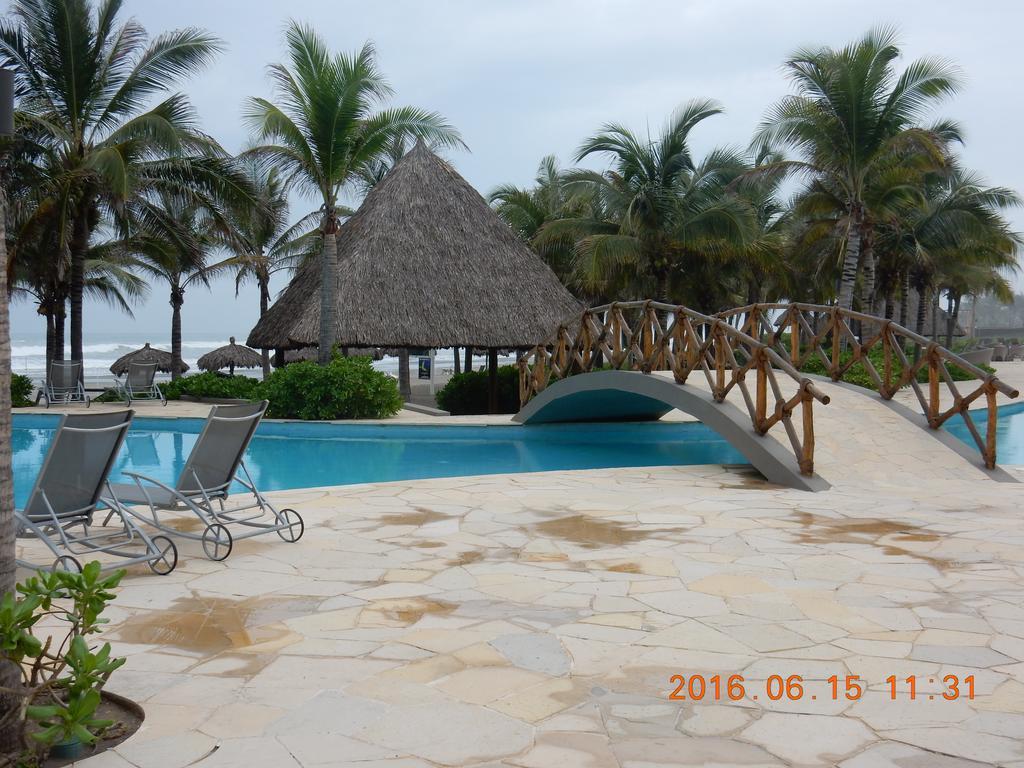 La Isla Gran Cayman 904 *