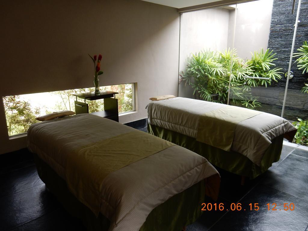 Apartment La Isla Gran Cayman 904 Acapulco