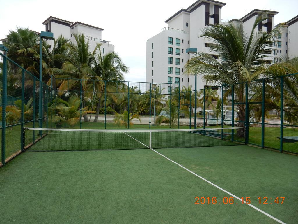 La Isla Gran Cayman 904 *