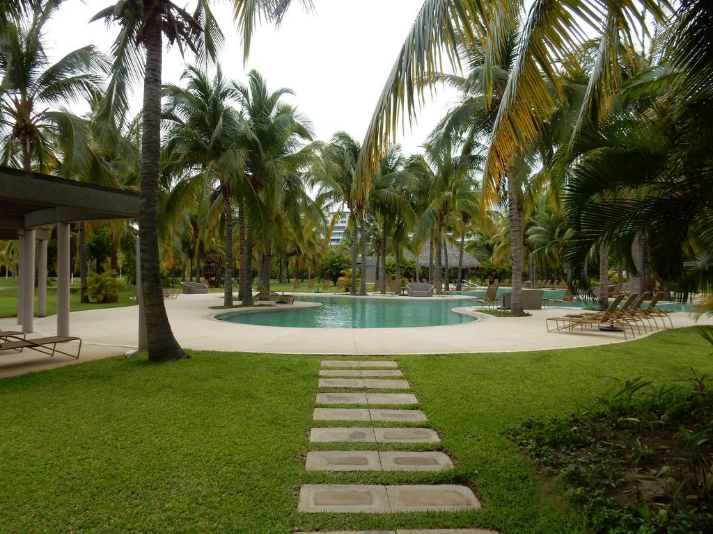 La Isla Gran Cayman 904 Apartment *