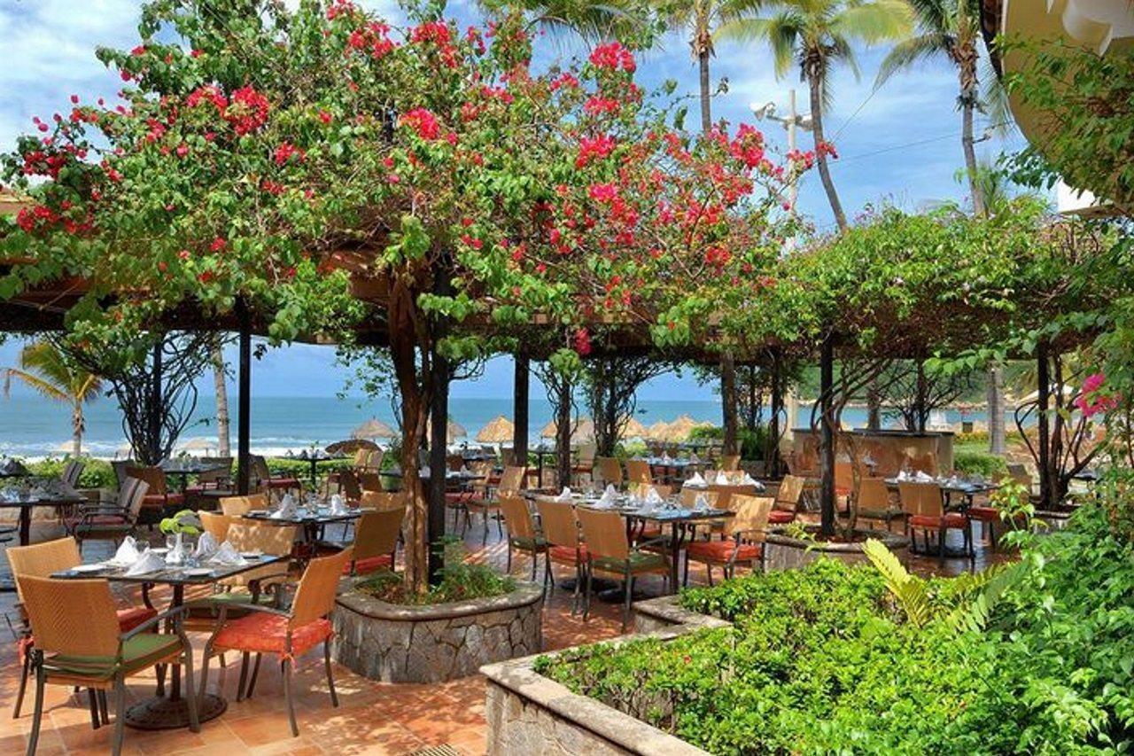 Pierre Mundo Imperial Hotel 5*