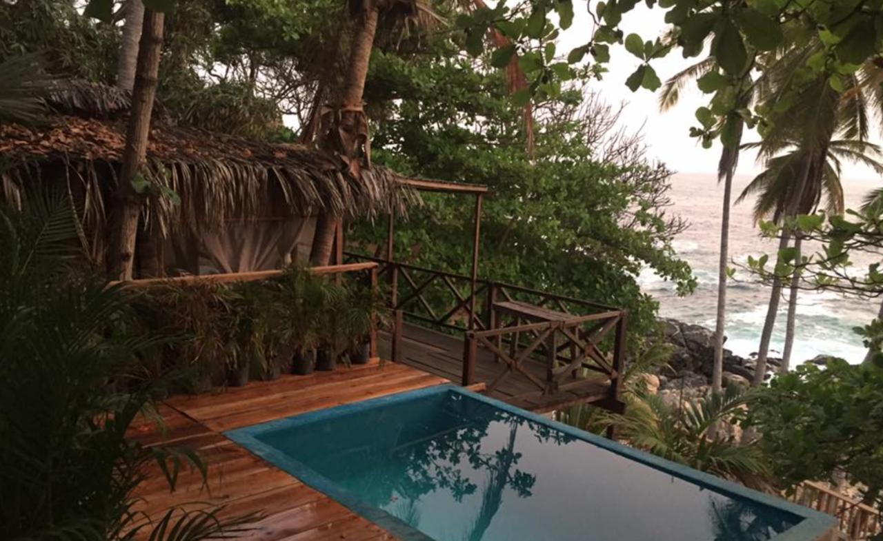 Cocos Camp Hotel 2*