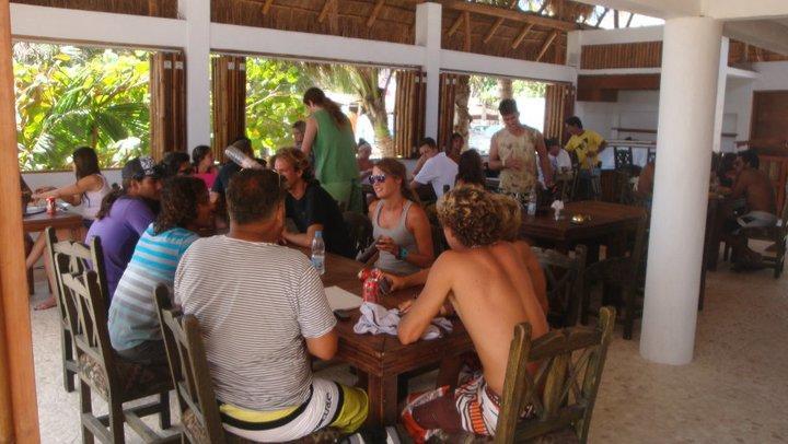 Casa De Olas Surf&beach Club