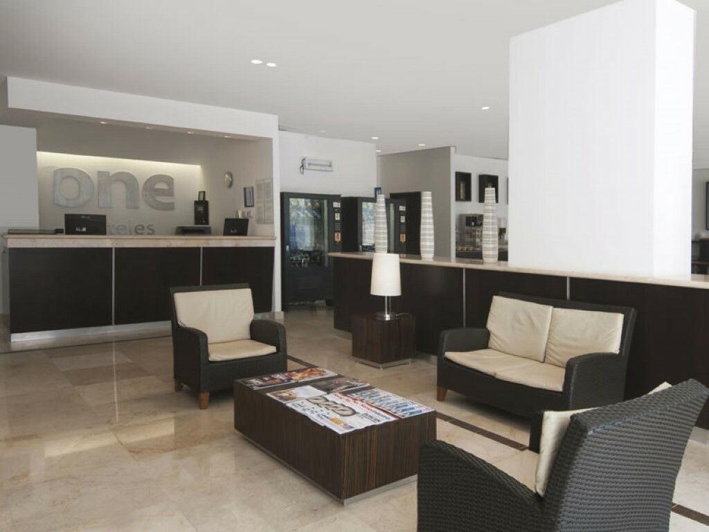 One Costera 3* Acapulco
