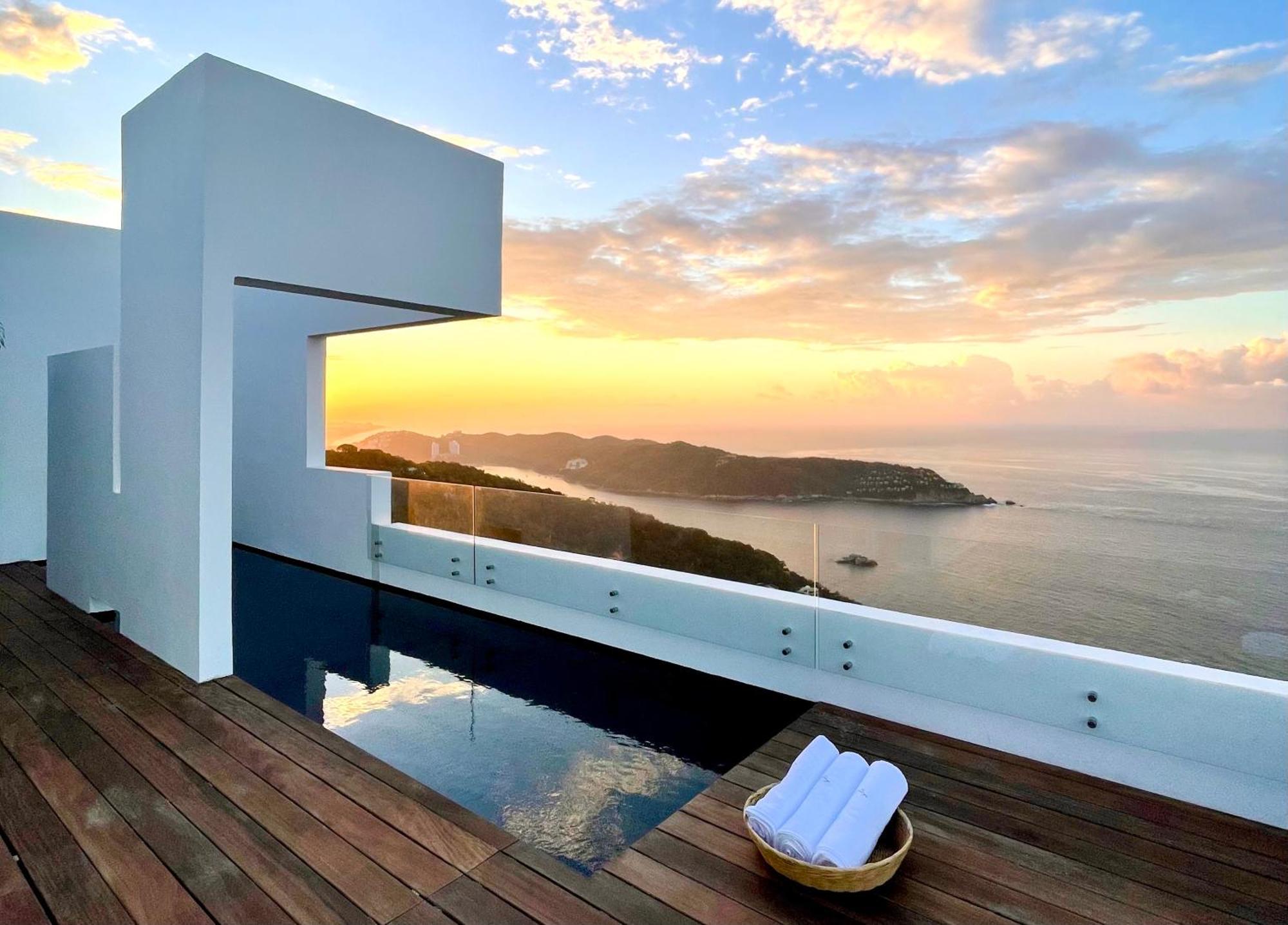 Encanto Hotel