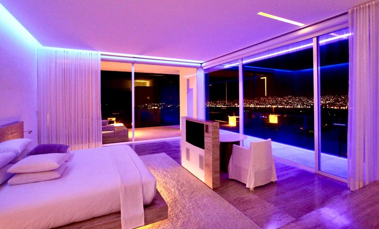 Encanto Hotel