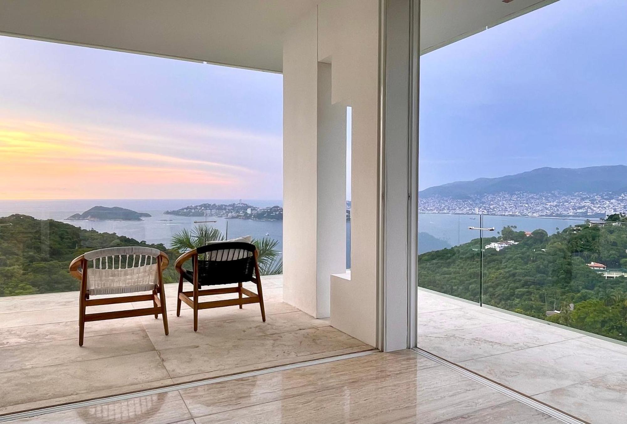 Encanto 5* Acapulco