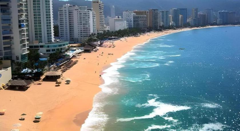 Hotel Resort Acapulco 3*