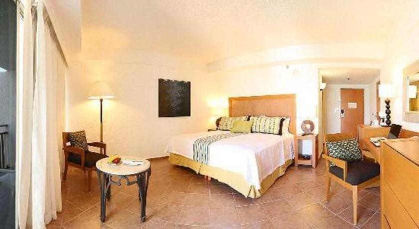 Resort Acapulco Hotel