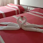 Hotel los tulipanes