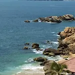 Suite En Torres Gemelas A Pie De Playa 611