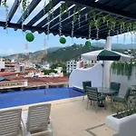 Villa Victoria