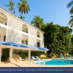 Casas y Villas Real Estate - Casa Aldila