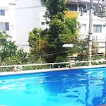 Departamento En Zona Dorada De Acapulco