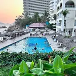 Torres Gemelas Acapulconexion
