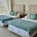 Isla Residences, Frente Al Mar.