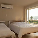 Casa Con Vista A La Bahia