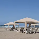 Sol, Arena Y Mar