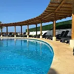 Aries Acapulco Con Club De Playa Torre 5