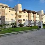 Beautiful Apartment Banus Residencial Acapulco