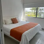 Adults Only Condo Close To The Beach