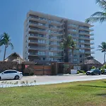 Apartment With Pool 3 Beds In Acapulco