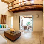 Casa Wapa Spectacular Ocean View Boho Acapulco